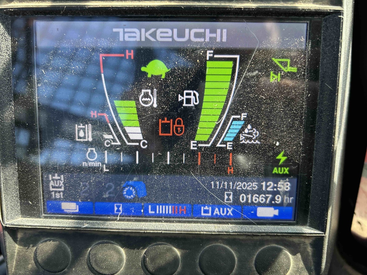 2021 Takeuchi TL12V2-5