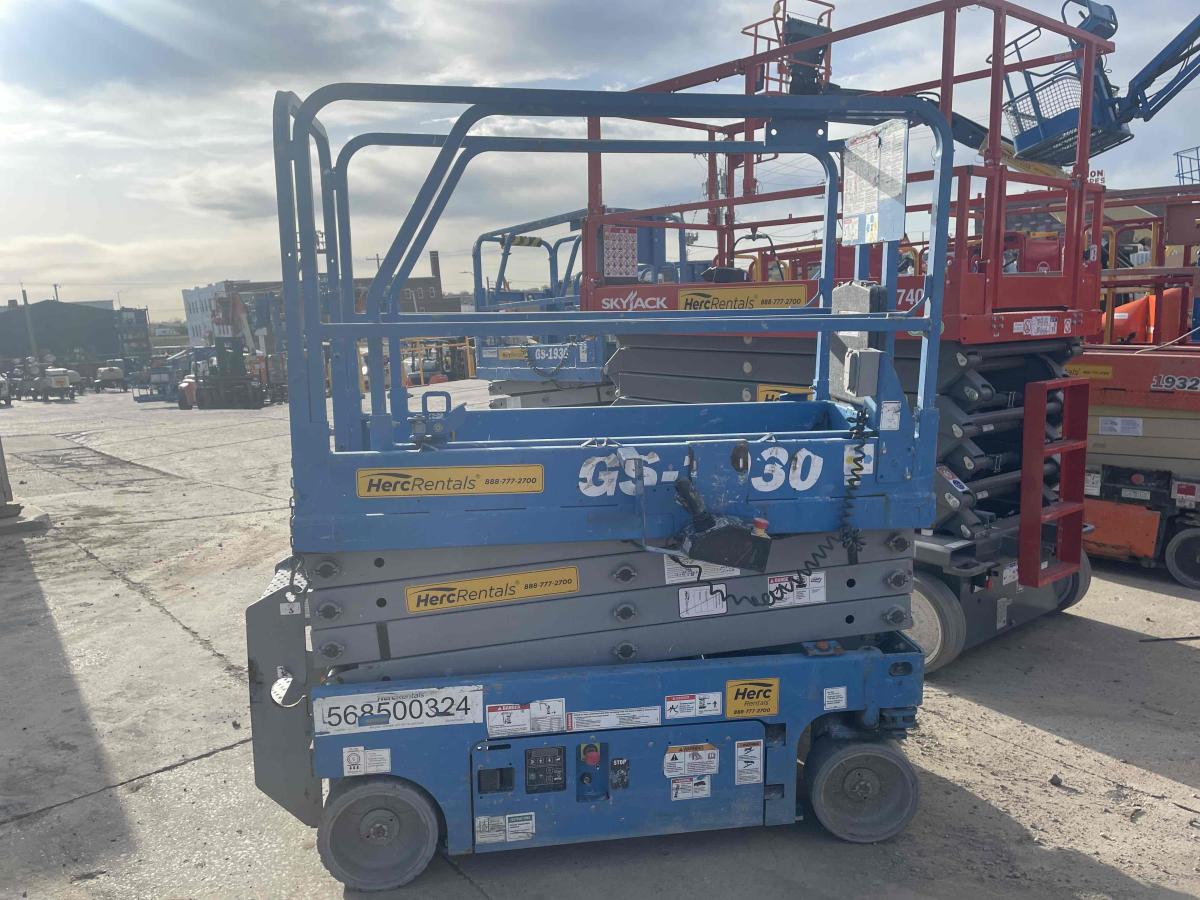 2018 Genie GS-1930