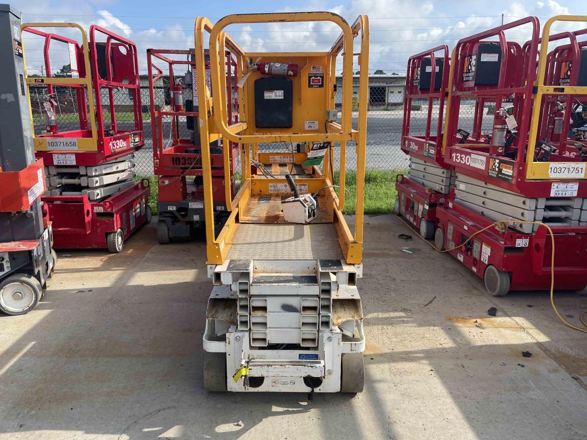 2018 Hy-Brid Lifts HB-1430-2