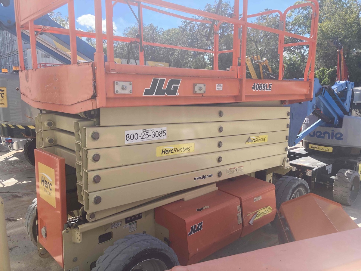 2019 JLG 4069LE-2