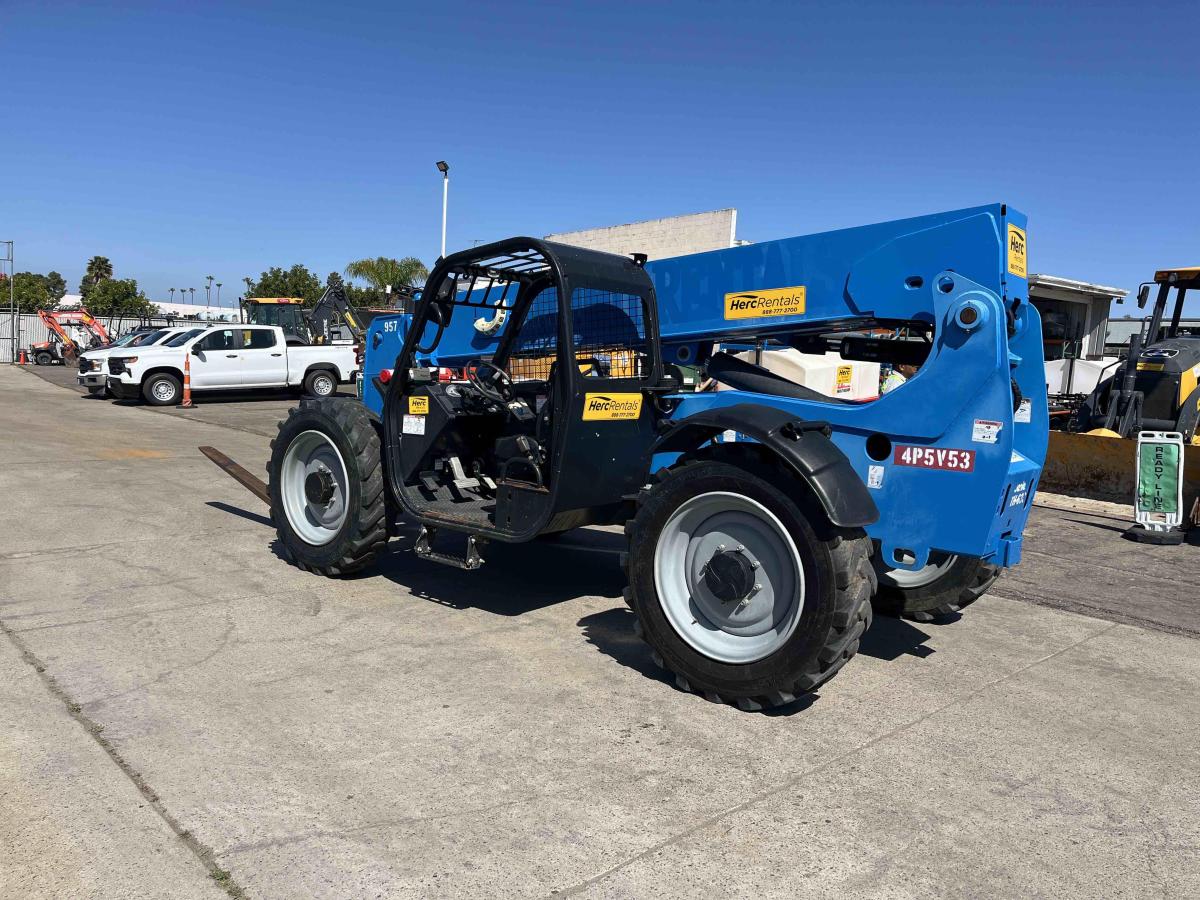 2017 Genie GTH-636