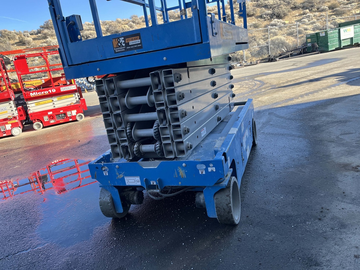 2017 Genie GS-4047-5