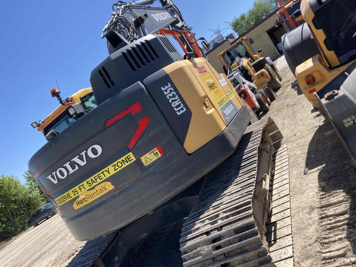 2019 Volvo ECR235EL