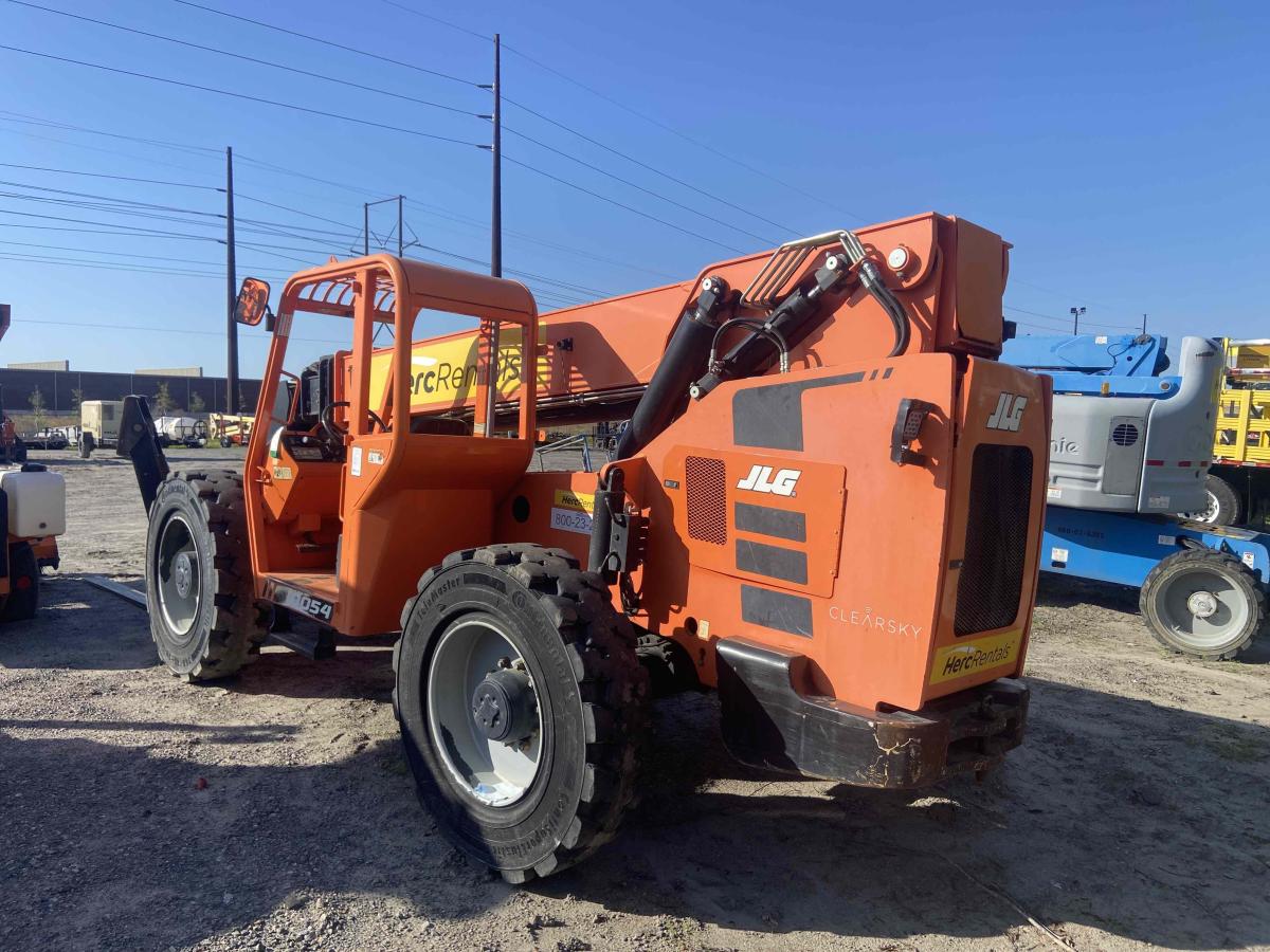 2018 SkyTrak 10054