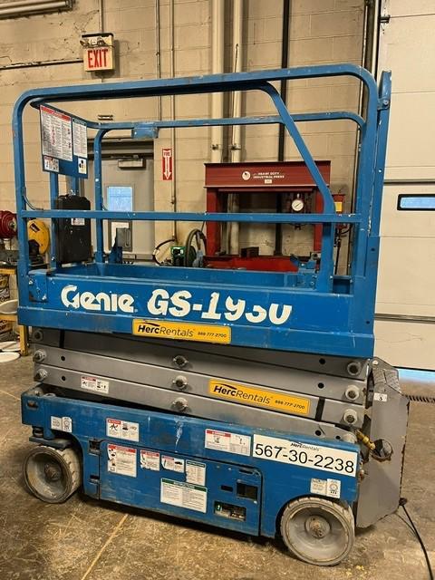 2017 Genie GS-1930