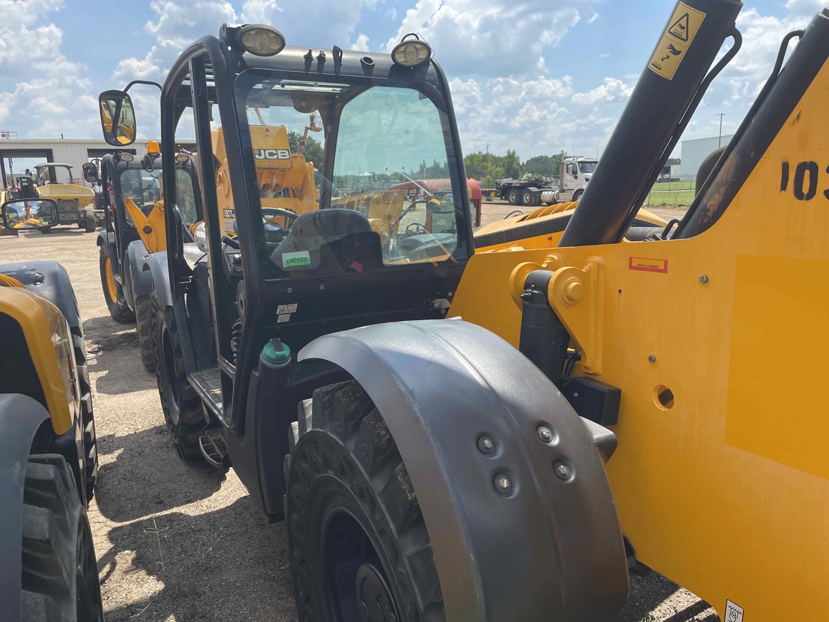 2021 JCB 510-56-4
