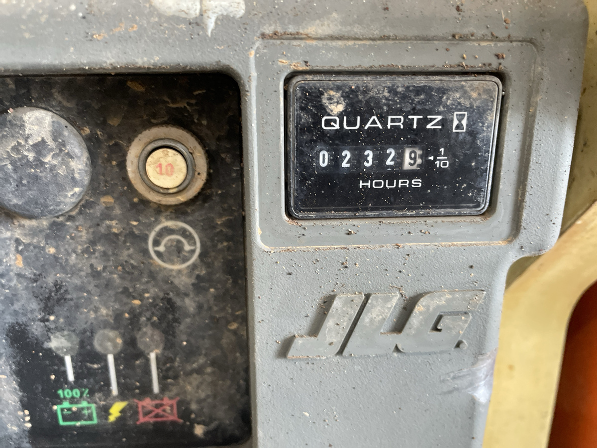 2019 JLG 1930ES-9