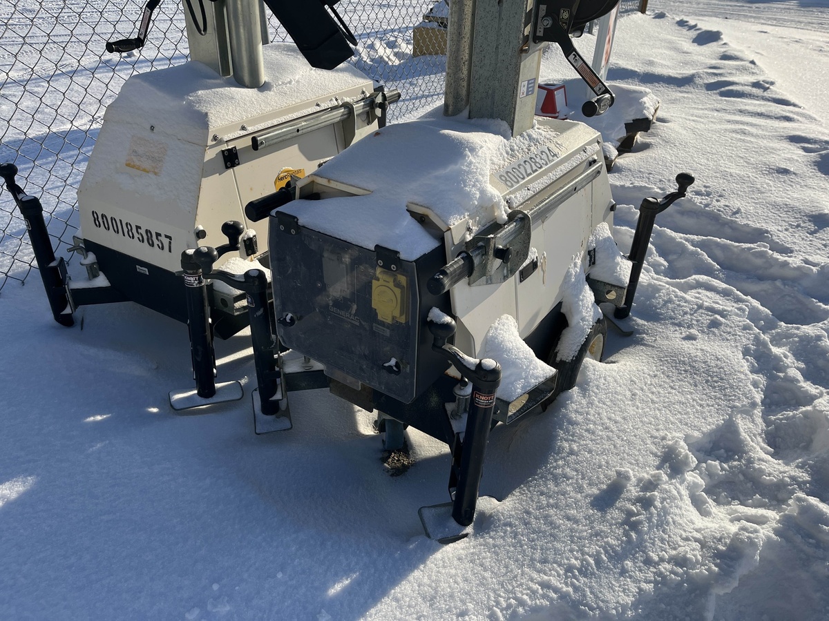 2018 Magnum PLT240-3