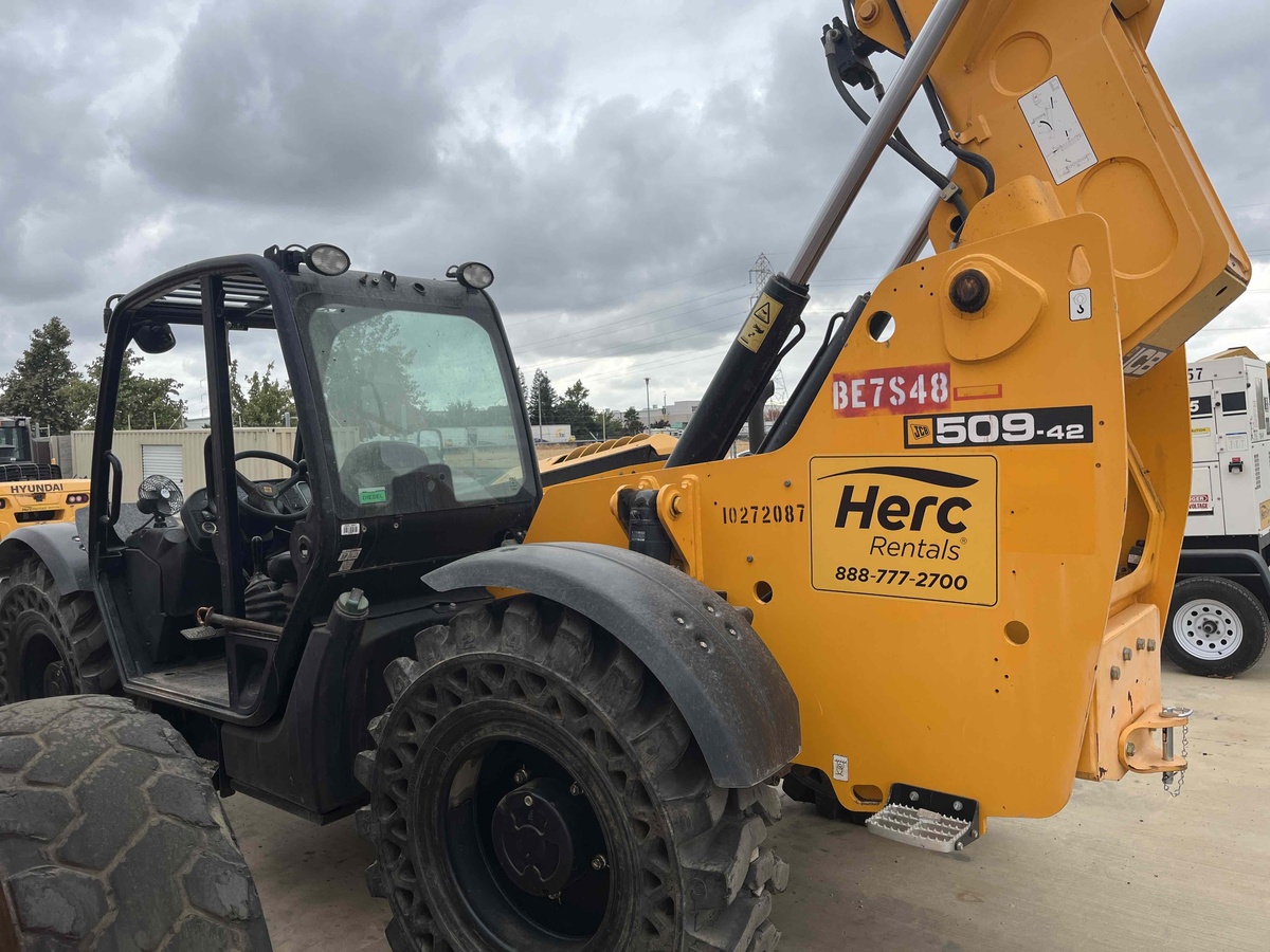2019 JCB 509-42-3