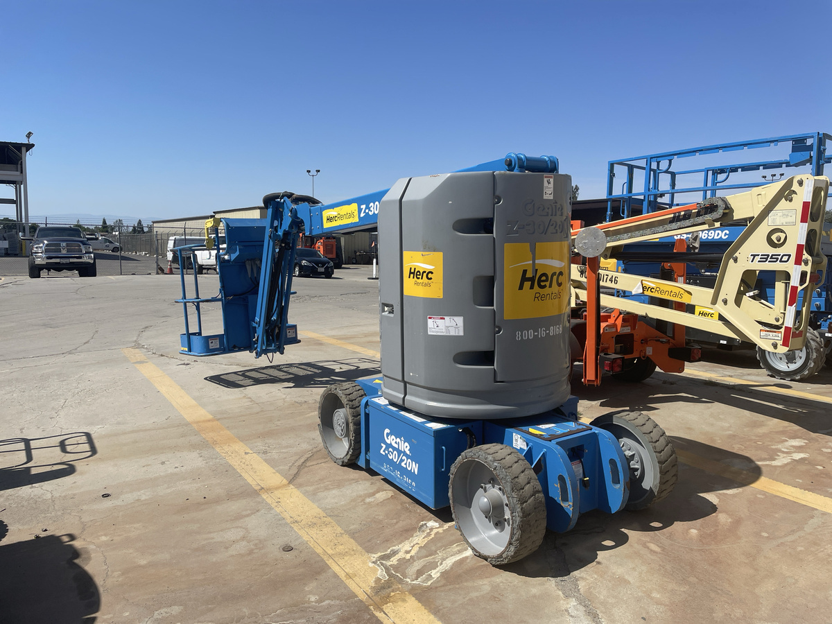 2017 Genie Z-30/20 N-2