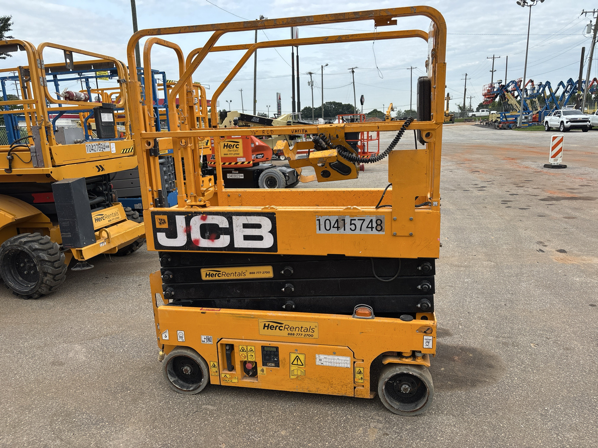 2023 JCB S1930E