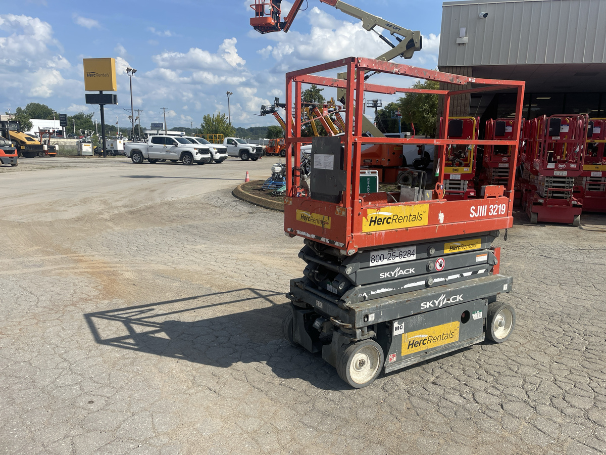 2019 Skyjack SJ3219-4
