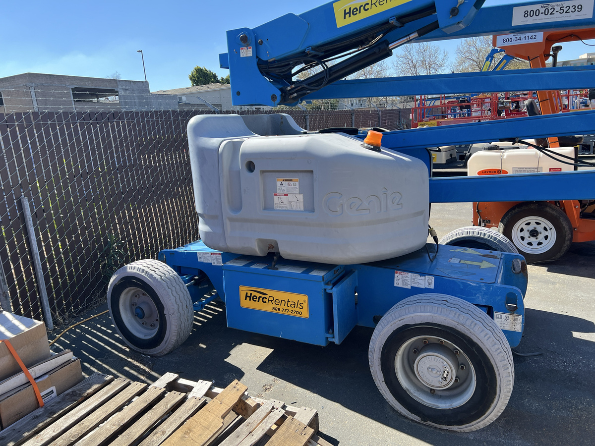 2014 Genie Z-45/25J-5