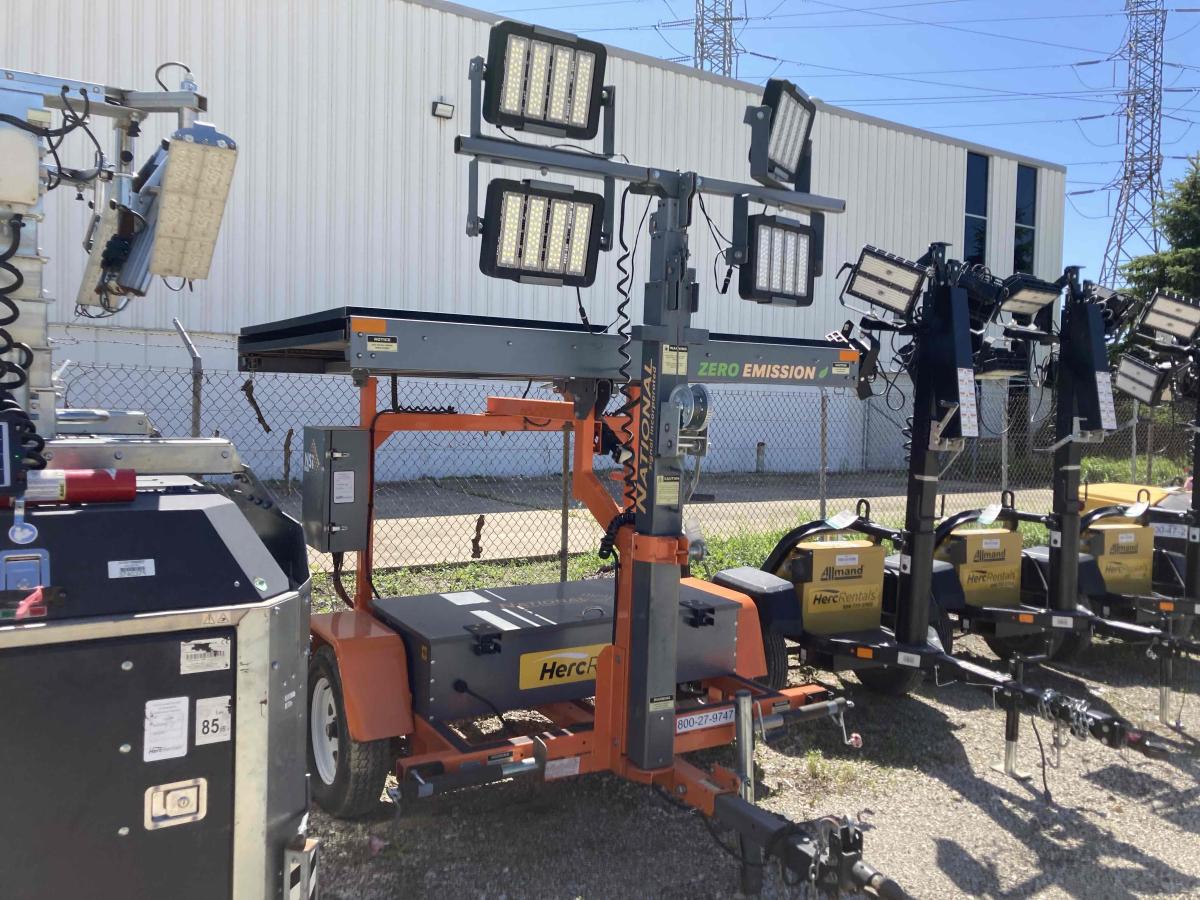 2020 National Signal LTS 160 Solar Light