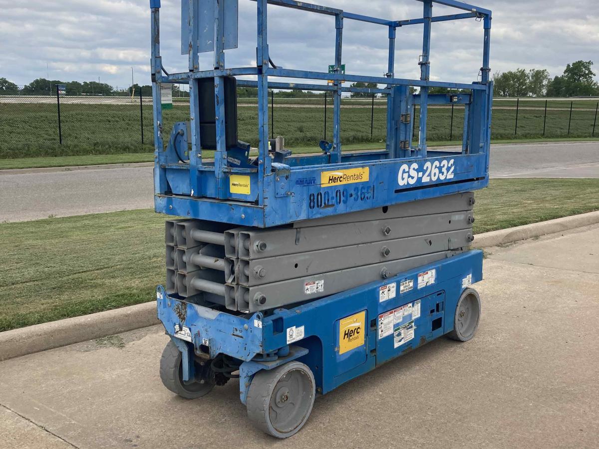 2016 Genie GS-2632