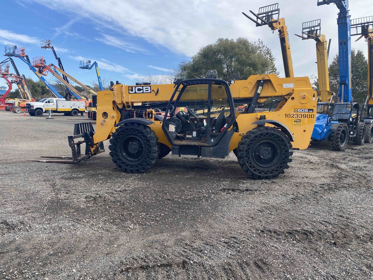 2018 JCB 509-42