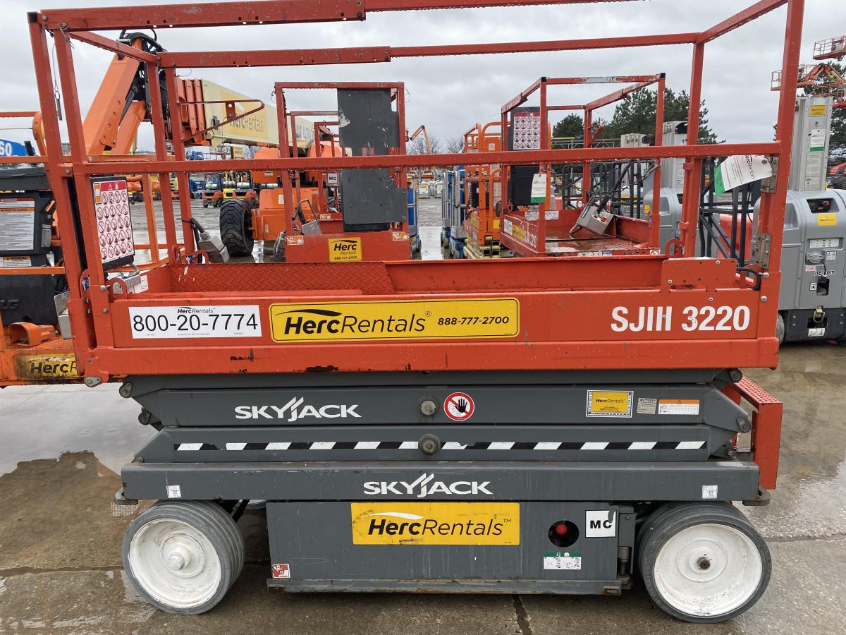 2018 Skyjack SJ-3220