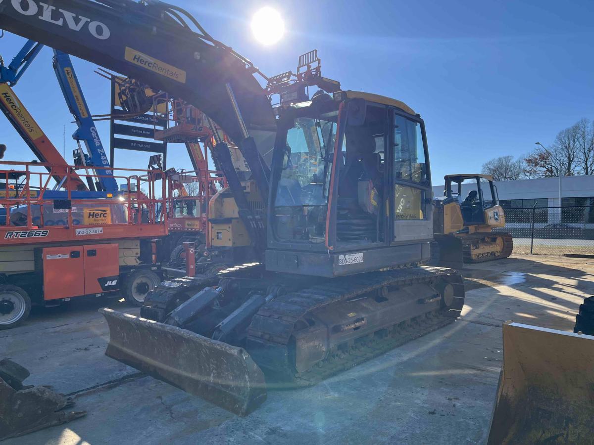 2019 Volvo ECR145EL-4