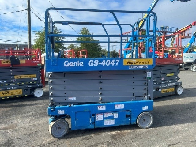 2018 Genie GS-4047-4