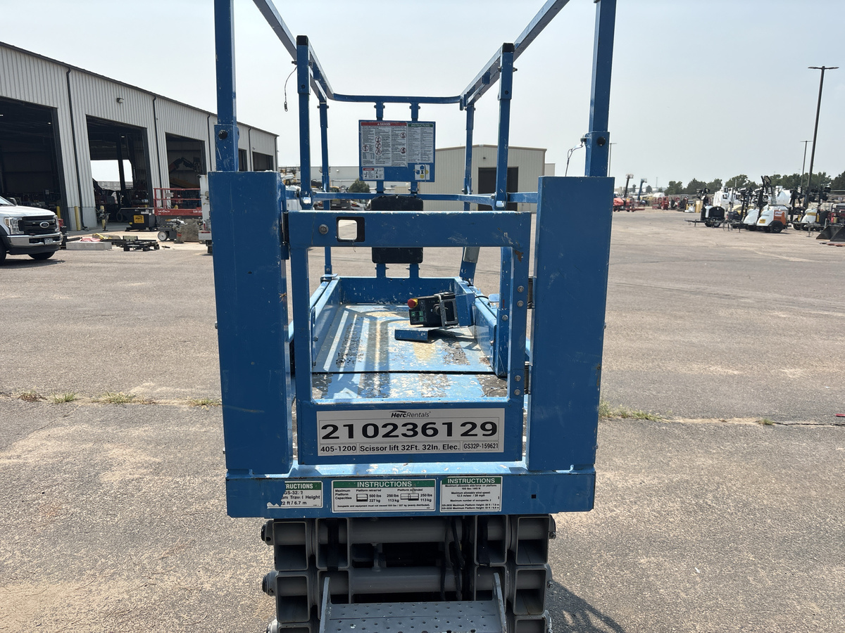 2018 Genie GS-3232-7
