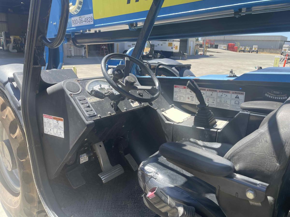 2015 Genie GTH-1056-6