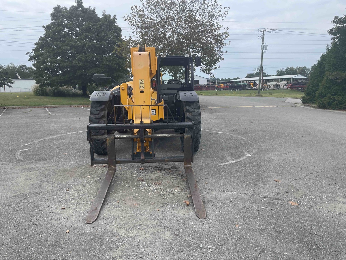 2022 JCB 509-42-4