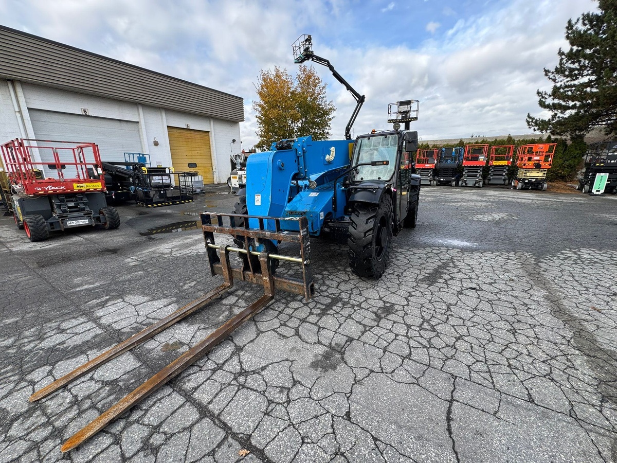 2019 Genie GTH 844-7