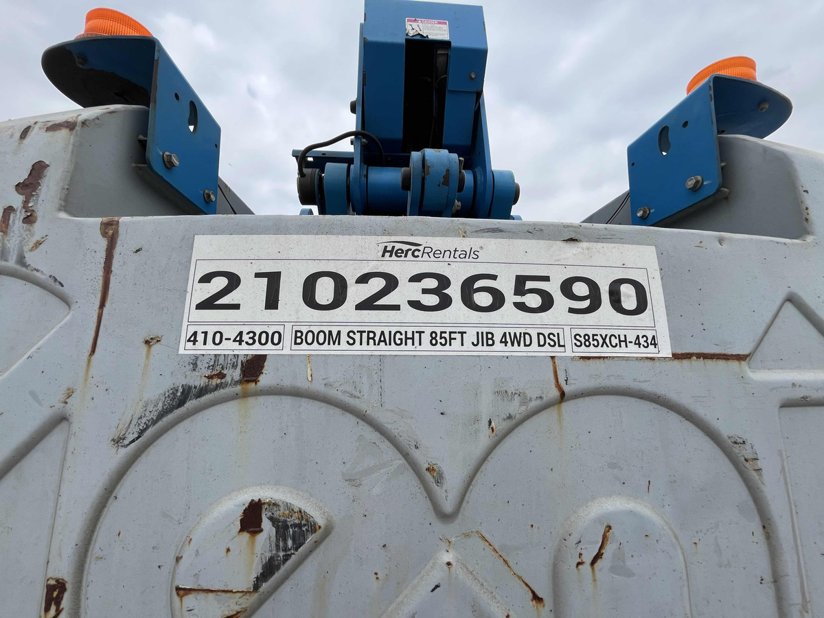 2018 Genie S-85-10