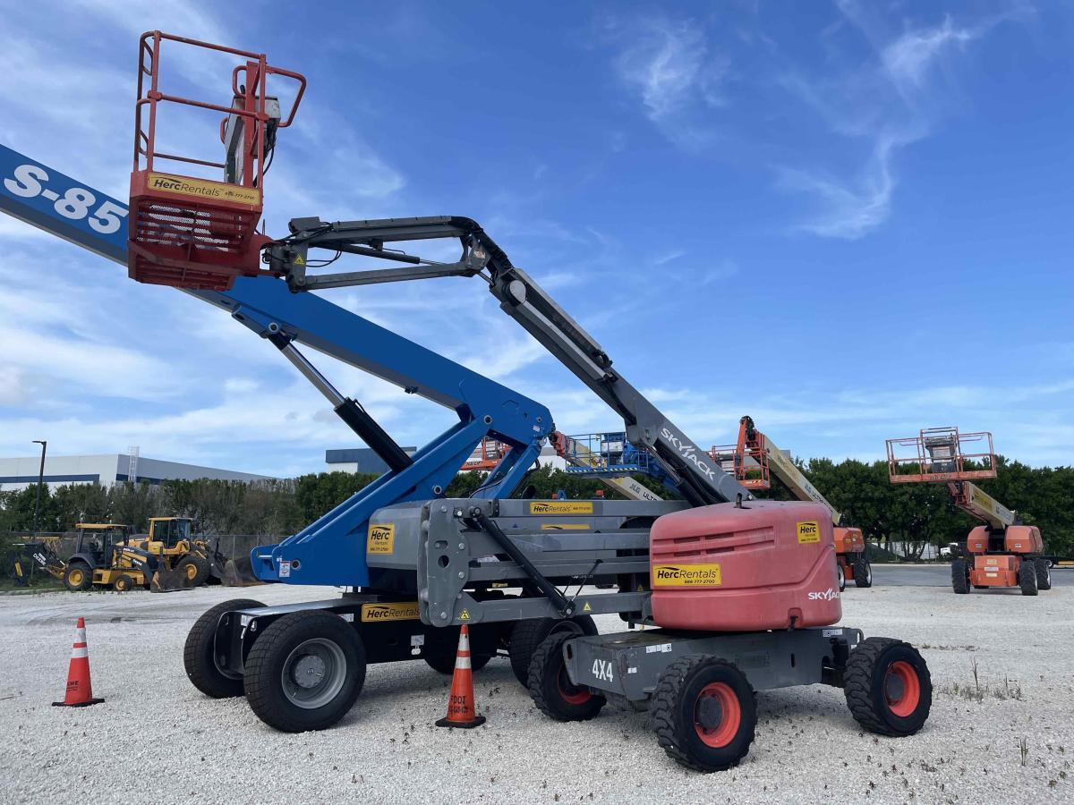 2017 Skyjack SJ46 AJ