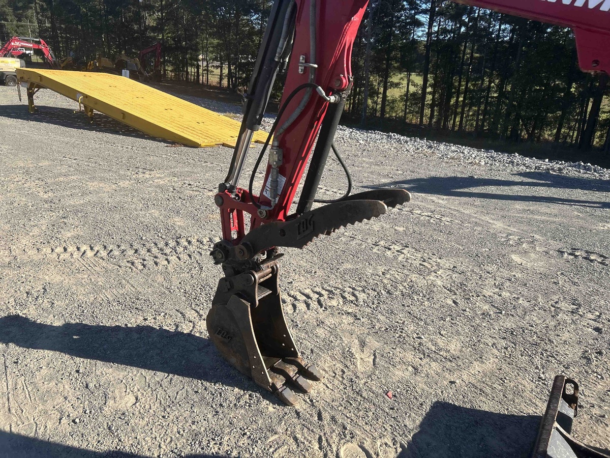 2022 Yanmar ViO25-13