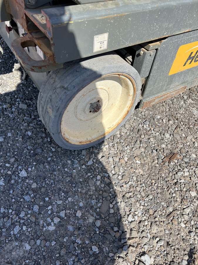 2019 Skyjack SJ4740-8