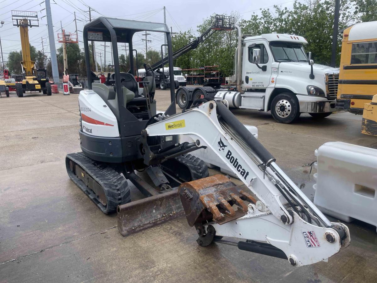 2018 Bobcat E26