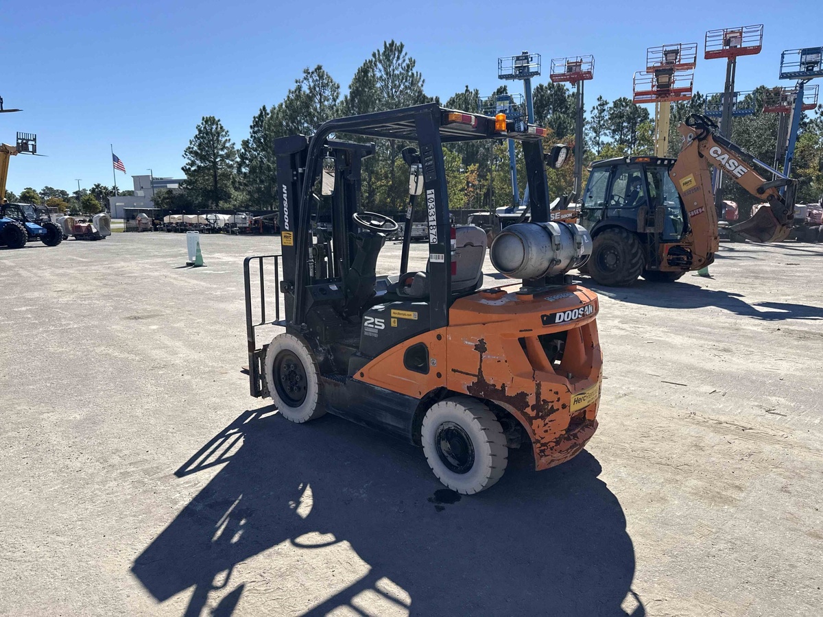 2021 Doosan G25N-7-3