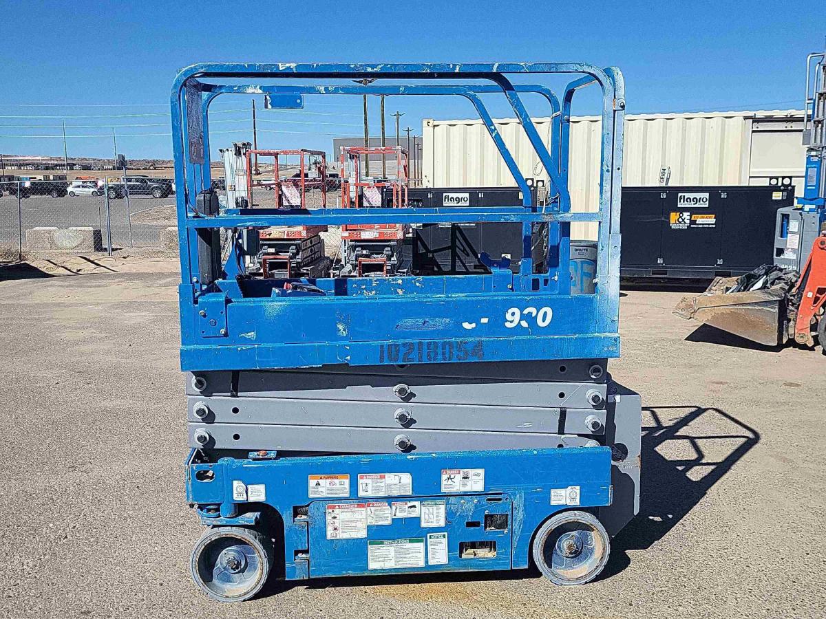 2017 Genie GS-1930