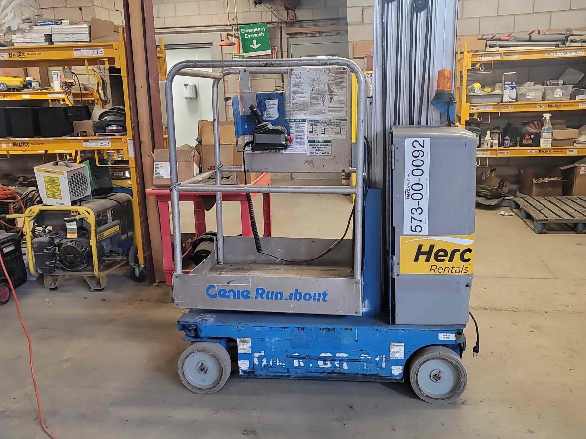 2010 Genie GR-20