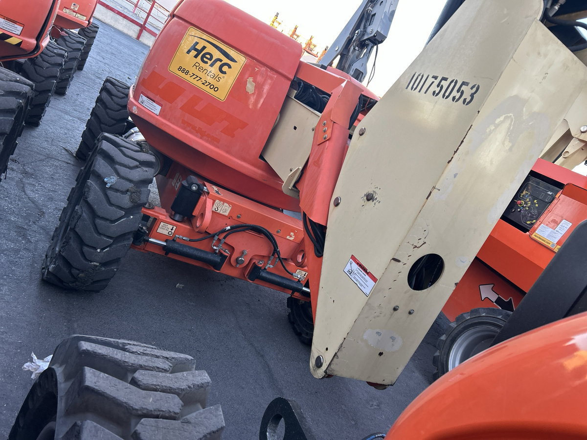 2015 JLG 600AJN Narrow-7