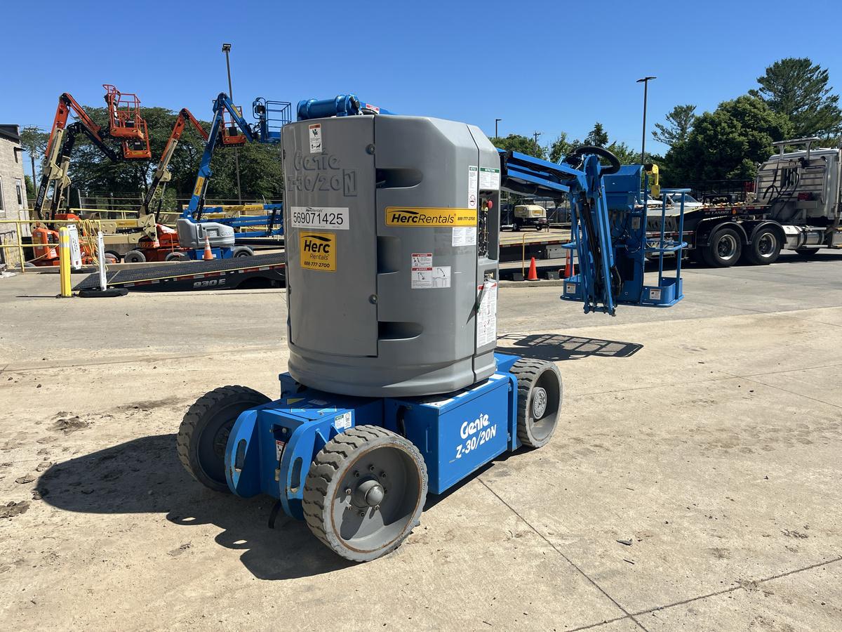 2017 Genie Z-30/20 N