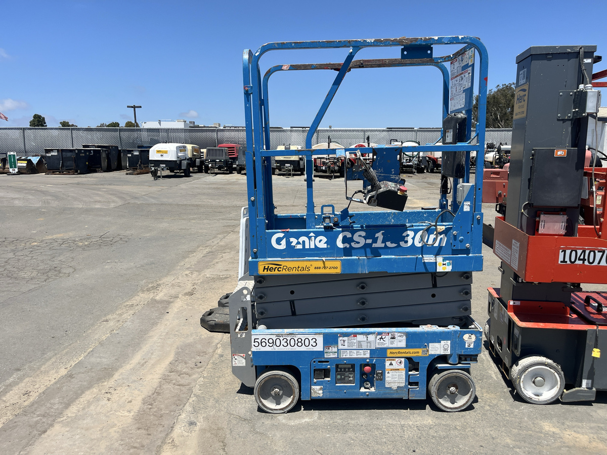 2019 Genie GS1330M