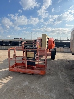 2017 JLG 450AJ-3