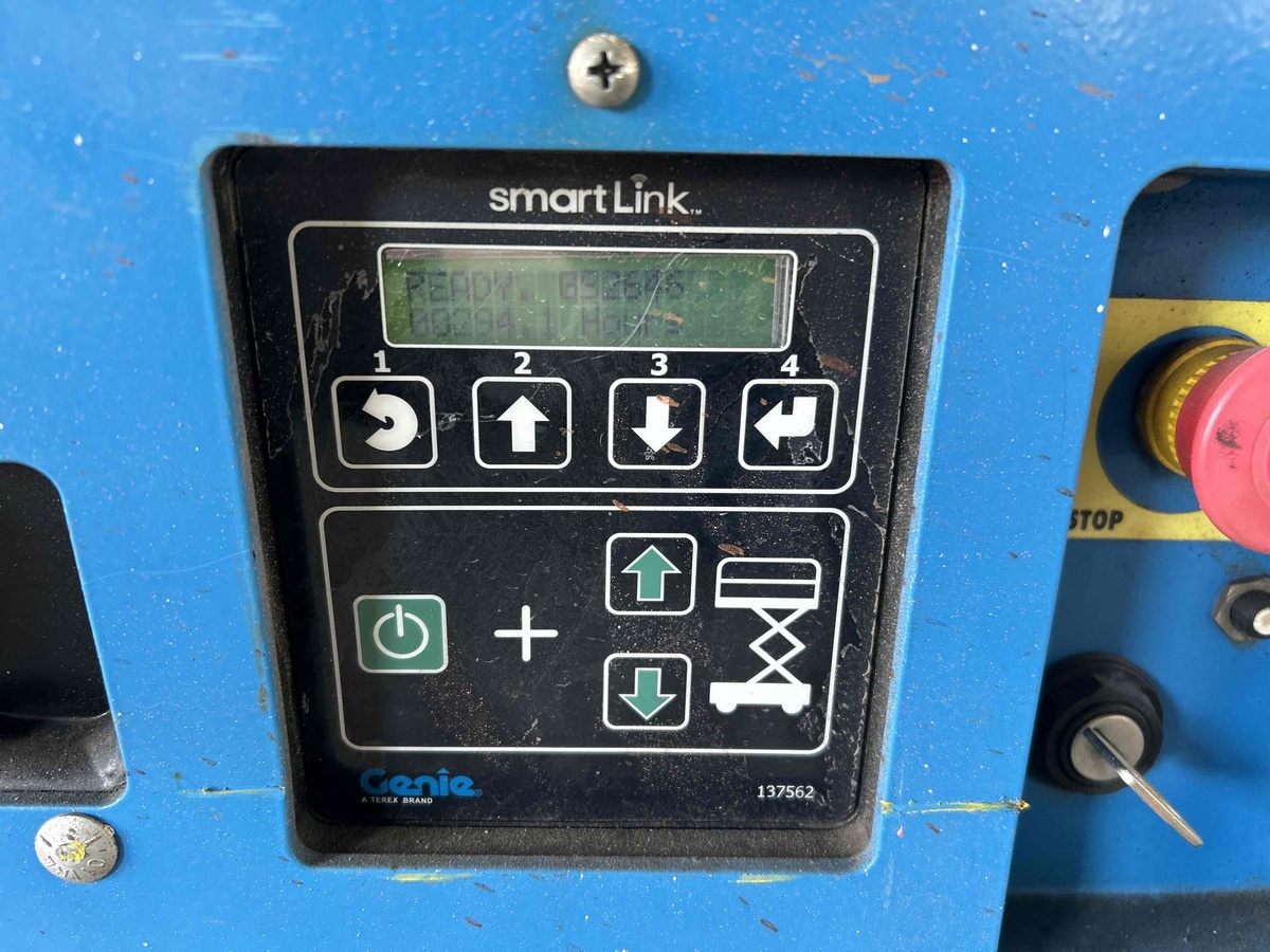 2017 Genie GS-2646-5