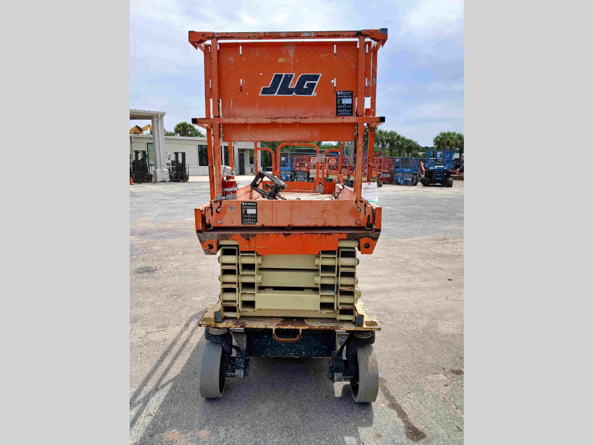 2018 JLG 2646ES-5