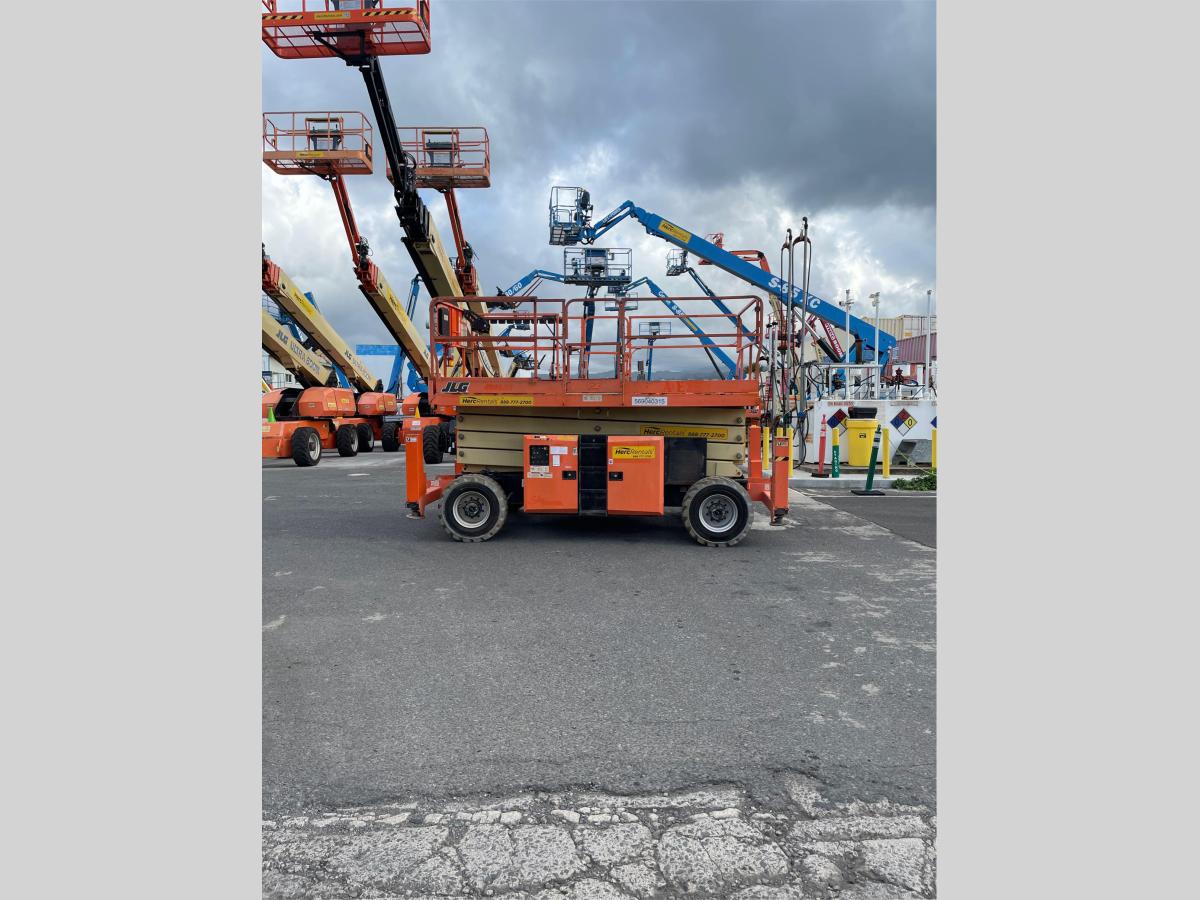 2018 JLG 430LRT-3