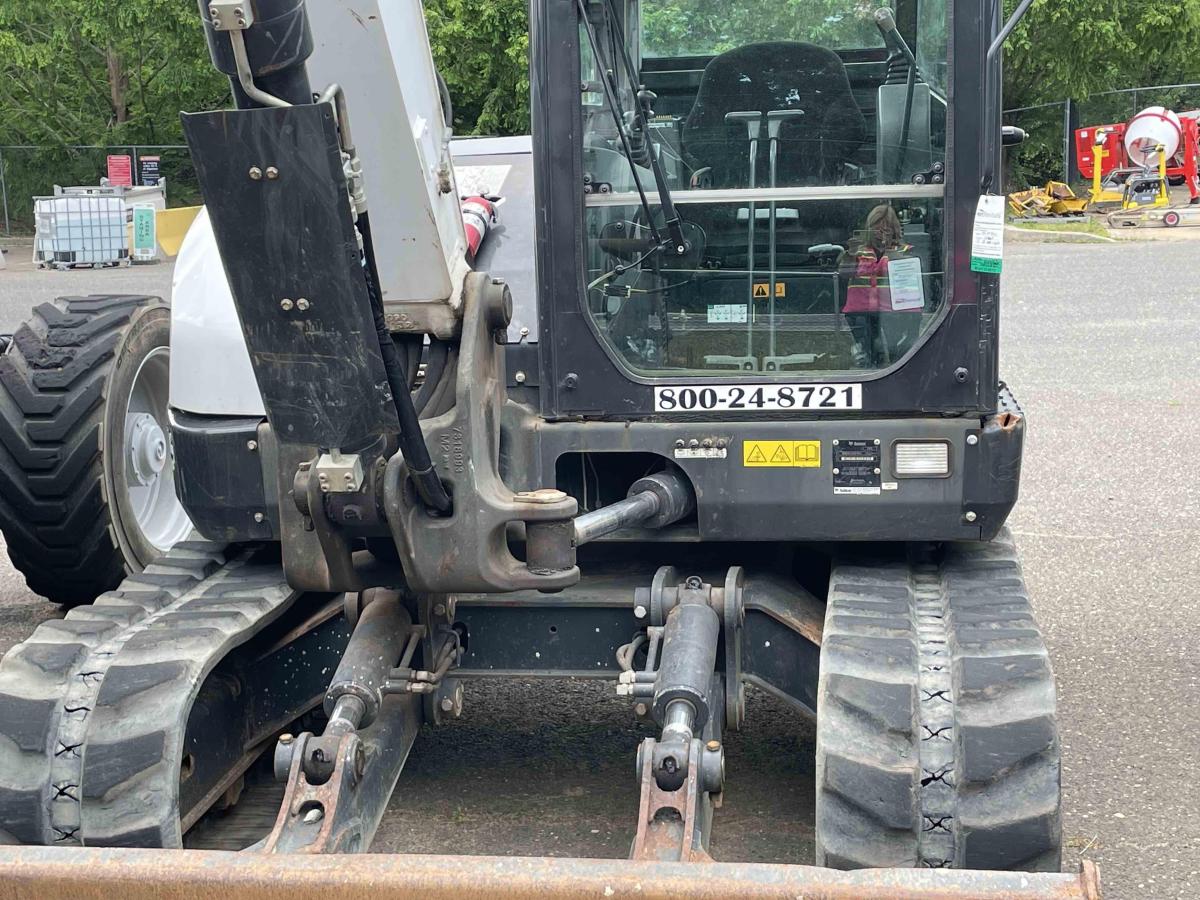 2017 Bobcat E85