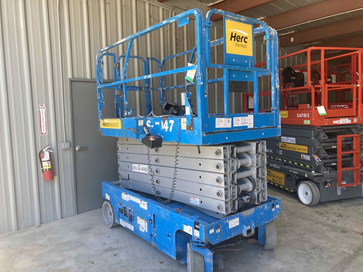 2019 Genie GS-4047-2