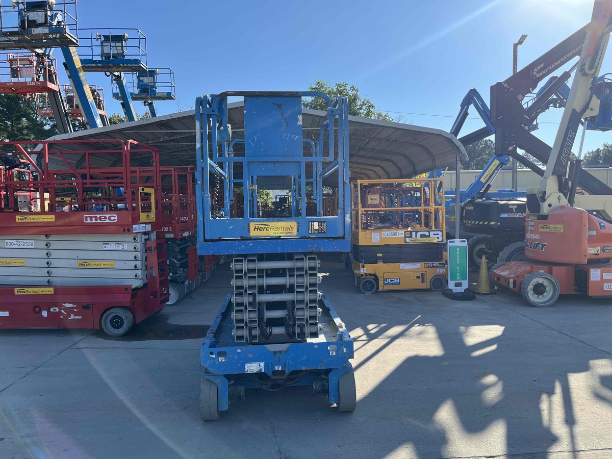 2018 Genie GS-4047-2