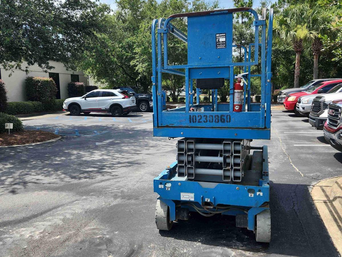 2017 Genie GS-2646-4