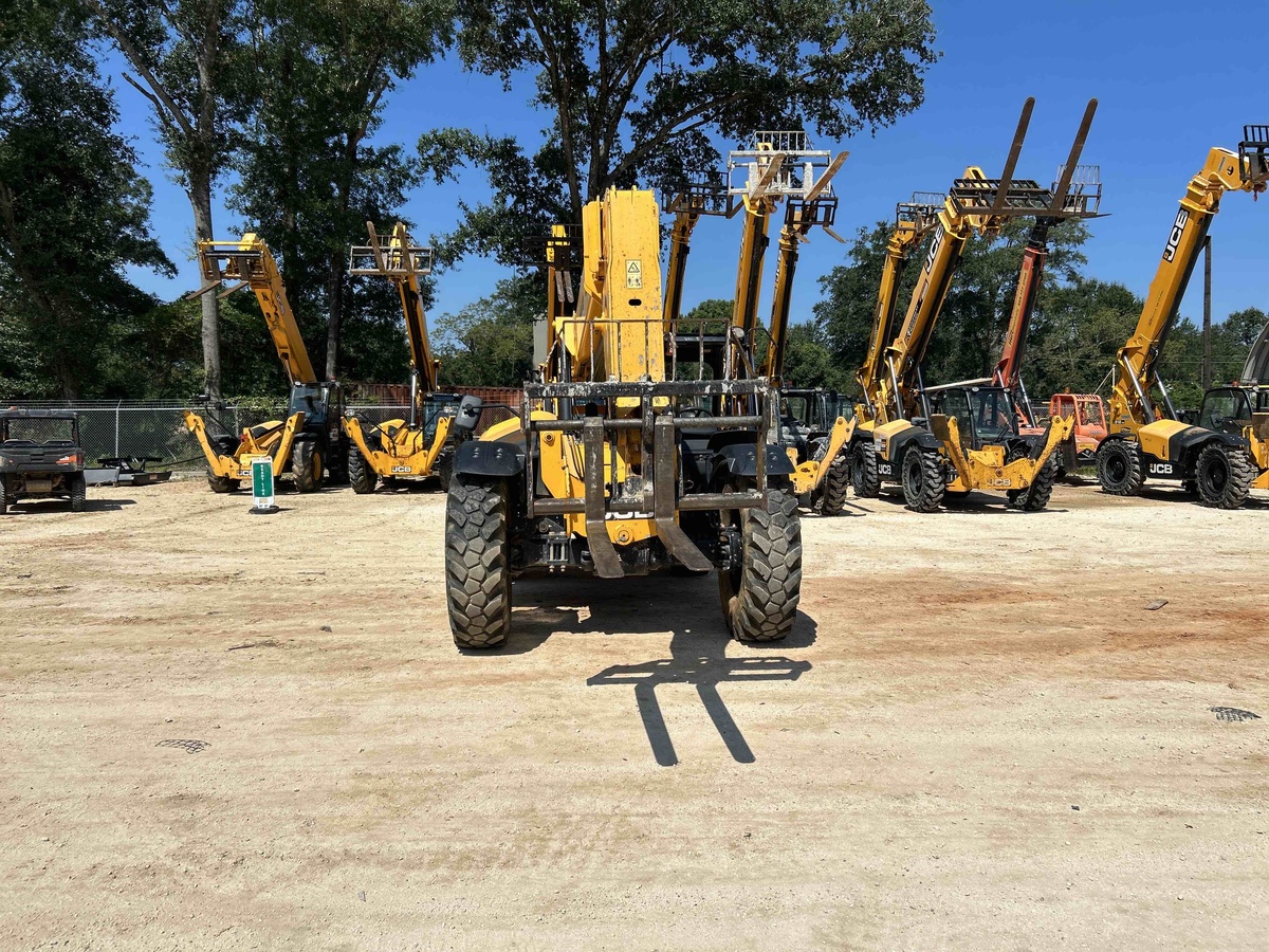 2021 JCB 507-42-5
