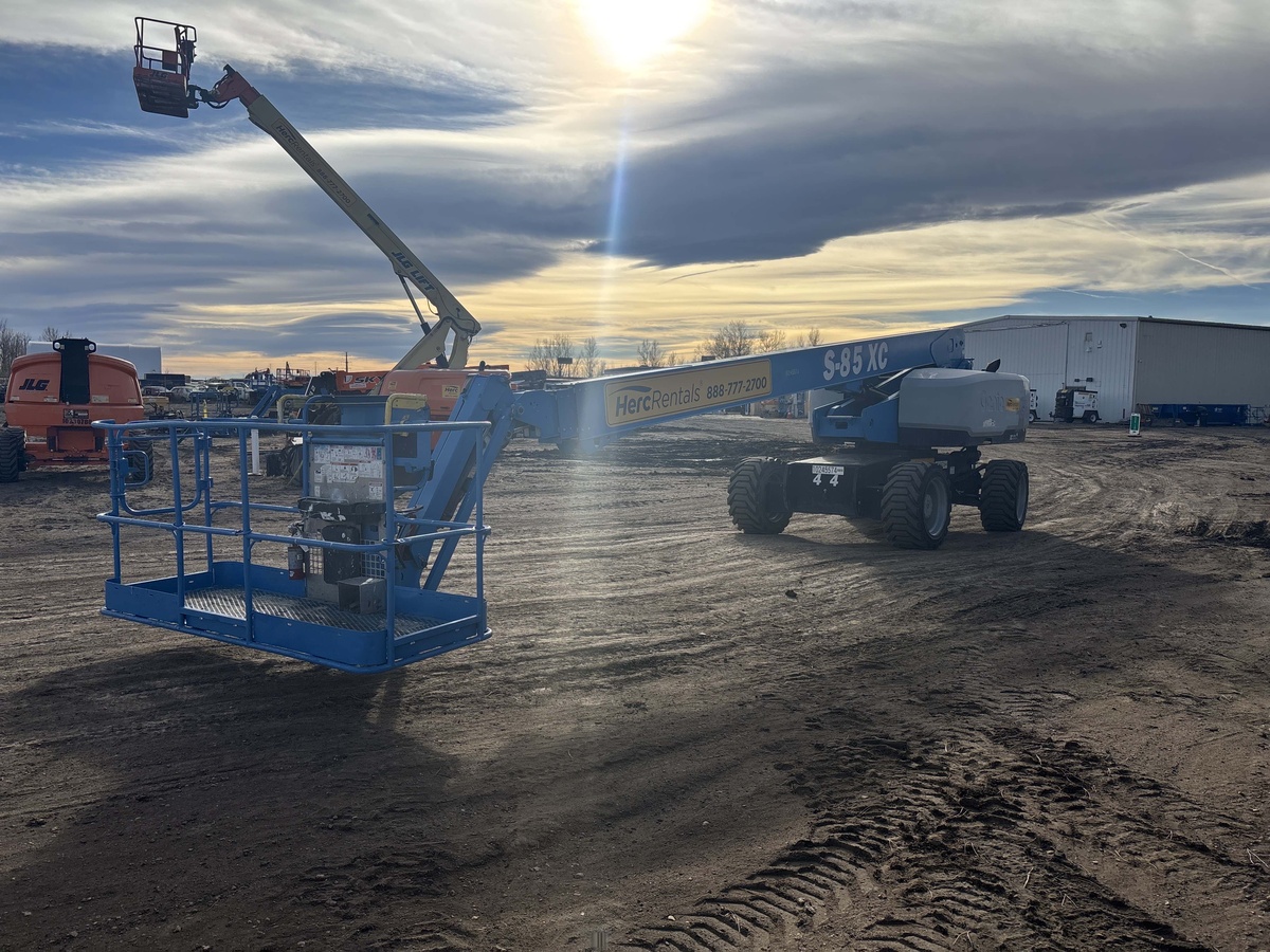 2018 Genie S-85-3