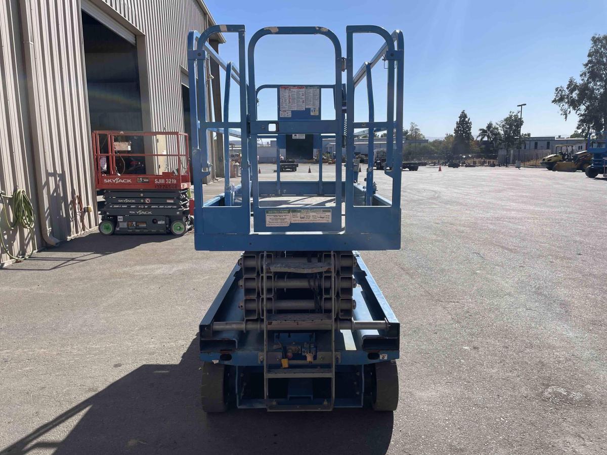 2017 Genie GS-2646