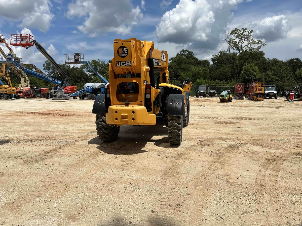 2022 JCB 512-56-5